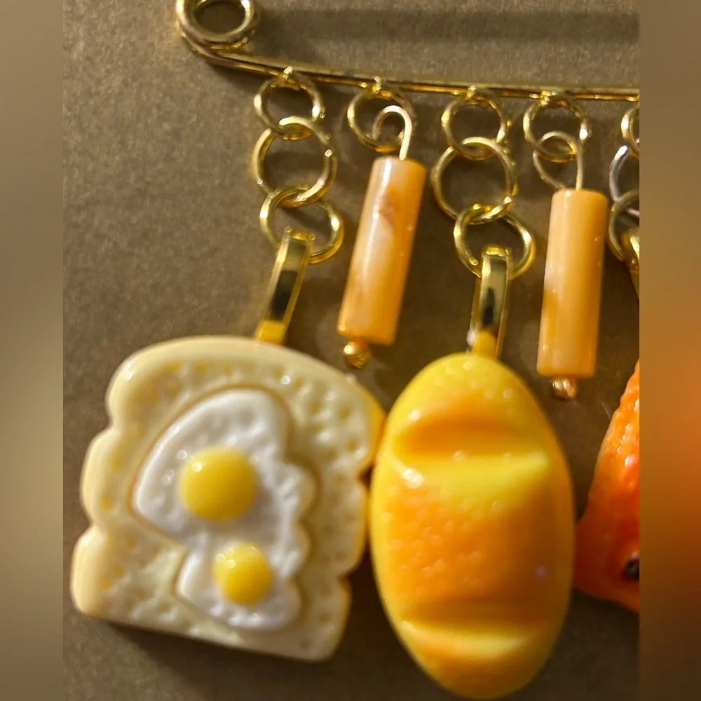 NWOT Safety Pin Brooch:“Brunch” Charms 🍓waffles, Eggs over easy🍳, roll, utensils
